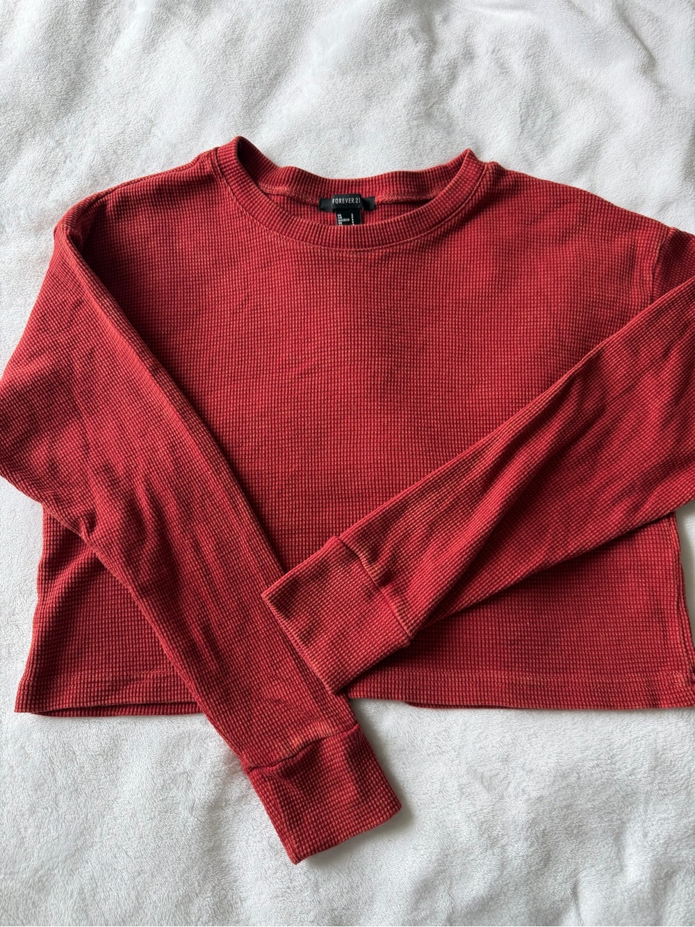 Cropped Distressed Red Waffle-Knit Long-Sleeve Top - Picture 5 of 6